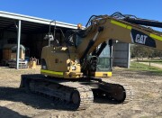 002b CAT Excavator1