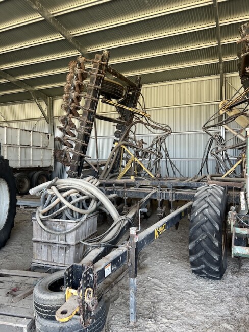 019a K Hart Industries 40 Row Seeder Bar