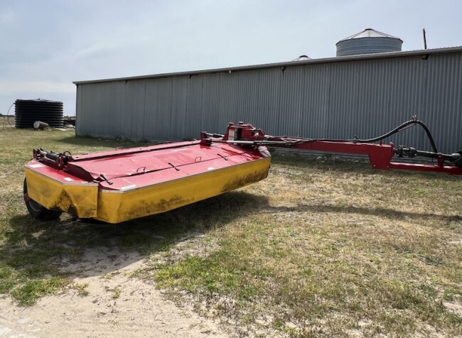 030 Reece UFO 3400 Mower