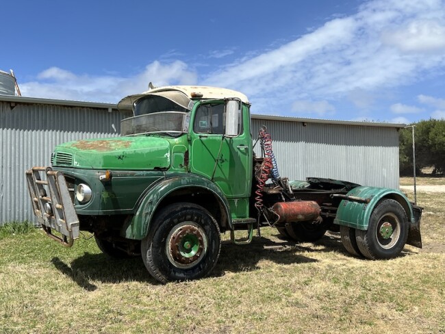 035a Mercedes Benz Prime Mover1