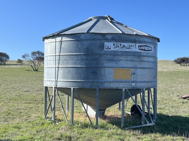 044 Sherwell Field Bin