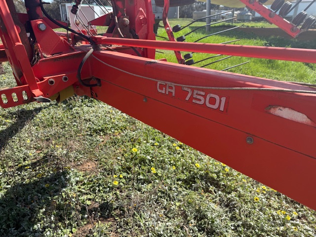 05 3 v6