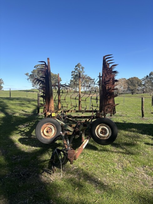 122 2 v8