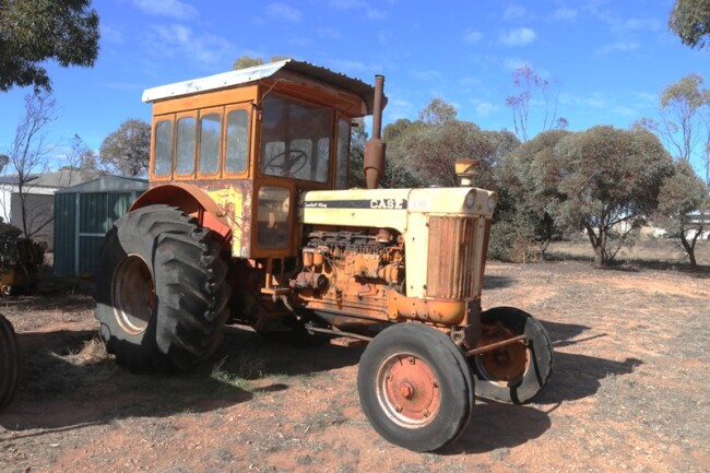15 Case 930 Comfort King cab tractor a
