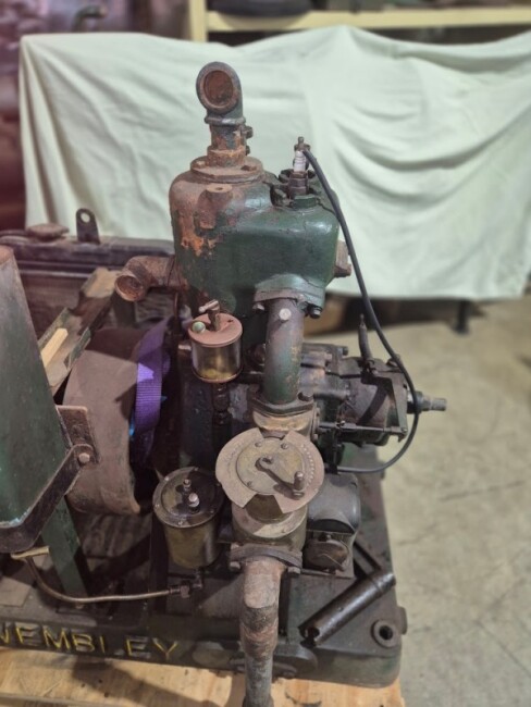 18 Aster Wembley 32v Lighting Plant unrestored Greg Strike2 2