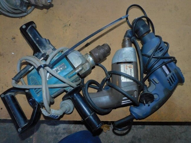 215 v7