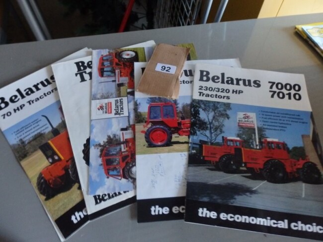 41 Brochures