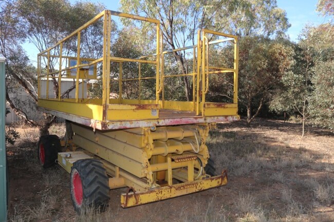 54 Mark Industries Scissor a