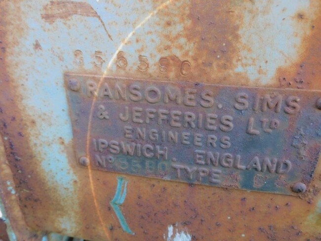 6 4 v8