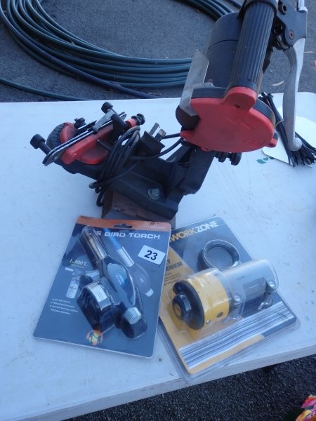 Chainsaw sharpener
