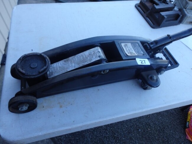 Floor jack