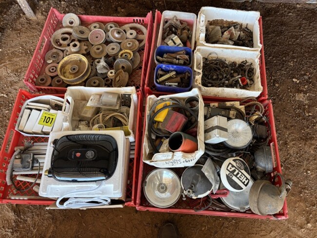 Lot 101 Pulleys Hot Water Service 240V Electrical Sundries