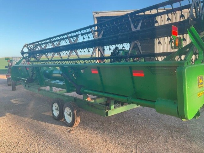 Lot 12.13