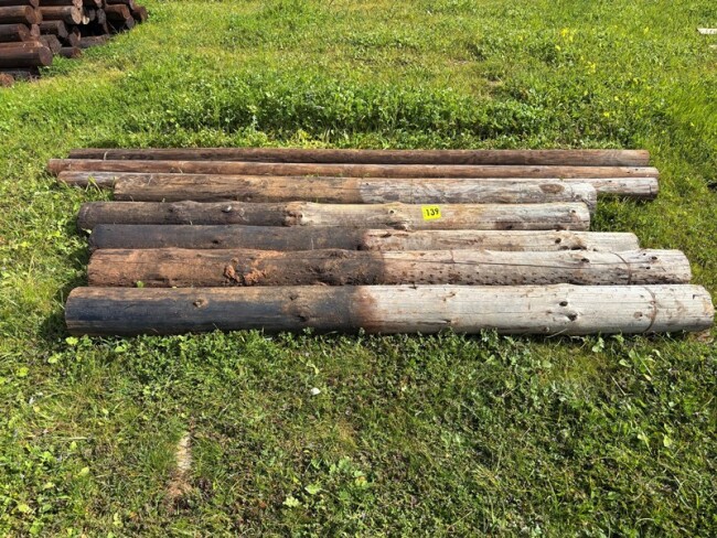 Lot 139 Strainer Posts Rails