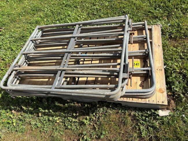 Lot 141 Sheep Crates