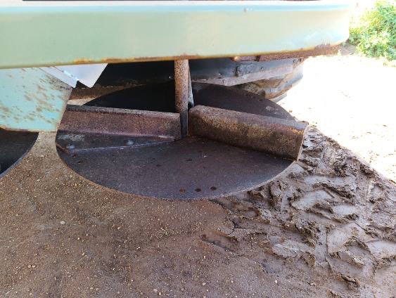 Lot 15 Marshall Super Spreader 4