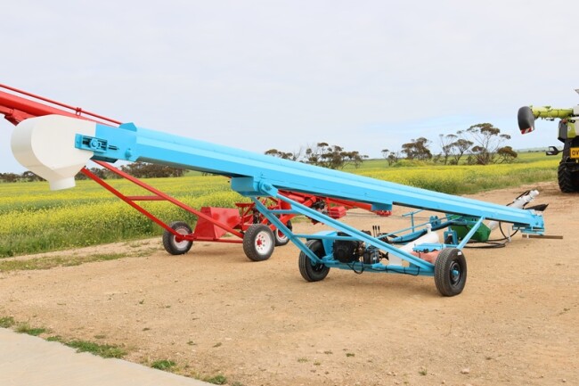 Lot 16 2002 Famson tubulator 35ft 1