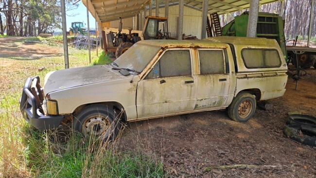 Lot 203 1 v2