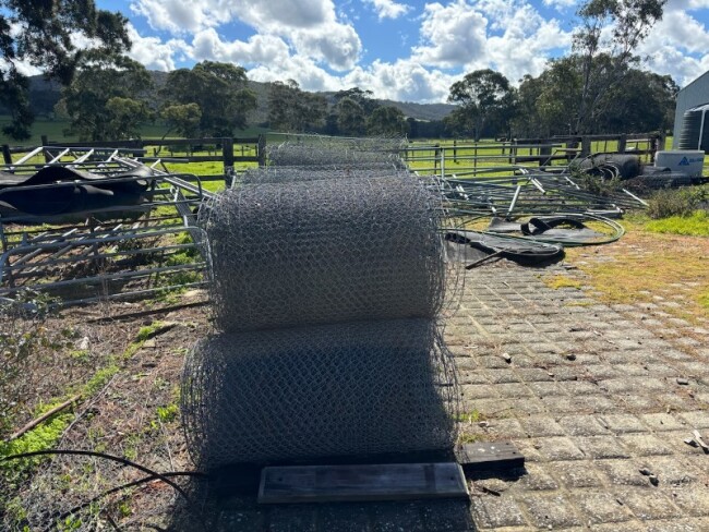 Lot 216 2
