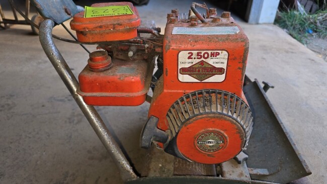 Lot 323 2