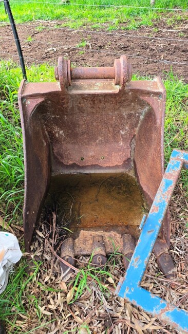 Lot 340 16