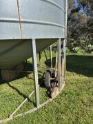 Lot 38 Jackson Field Bin 30T 2