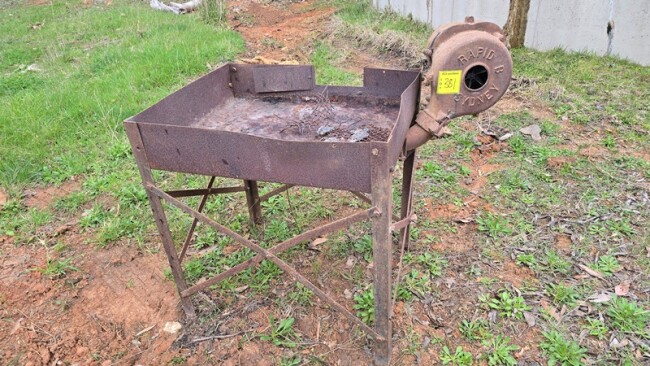 Lot 381