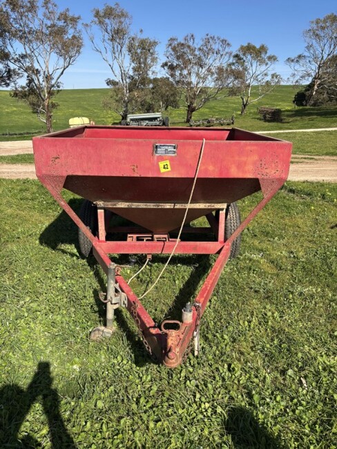 Lot 42 Sherwell Feed Cart 15 Bags New Tyres