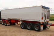 Lot 5 2xFreightmaster Semi Tipper Trailers + Bogey Dolly 7