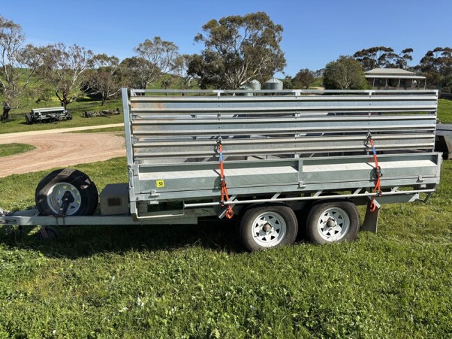 Lot 50 Stock Crate Trailer 12 x 7 3200KG Electric Brakes