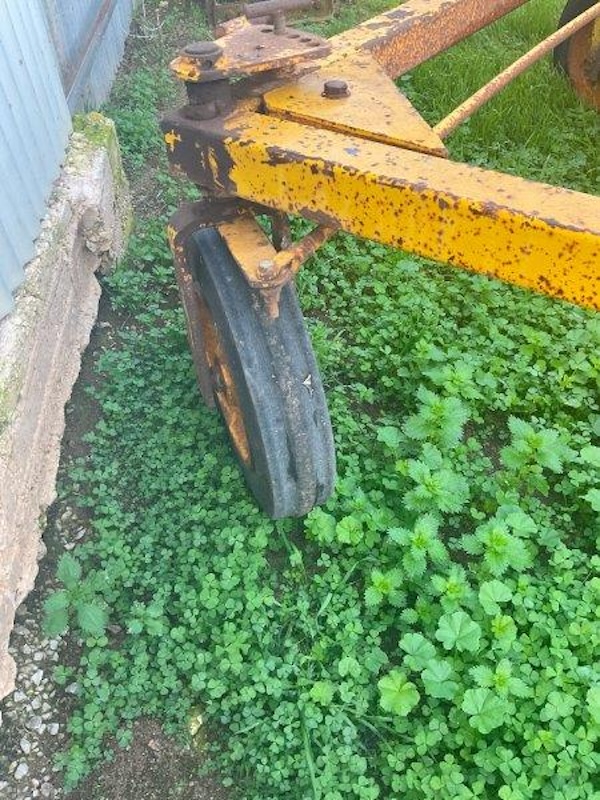 Lot 6.4