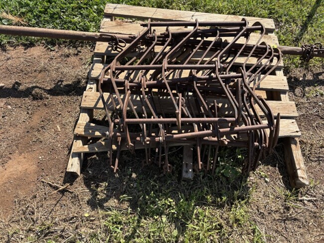 Lot 68 Combine Trailing Harrows 7 Sections 2