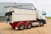 Lot 7 1994 Volvo FH12 Rigid Tipper 1