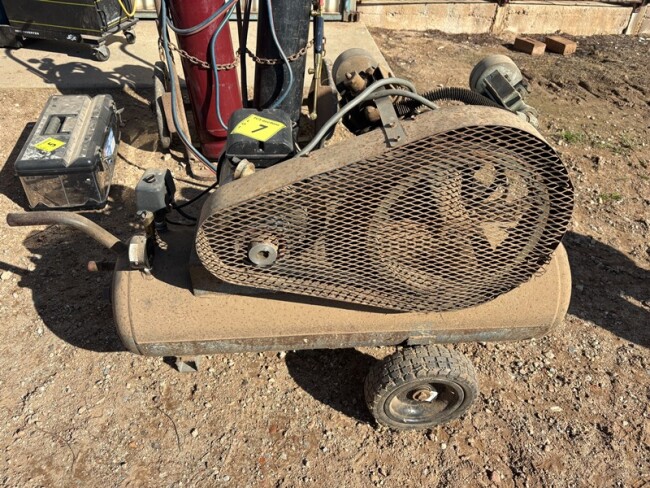 Lot 7 ProAir Electric Air Compressor 240 Volt