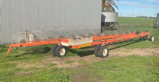 Lot 7.8
