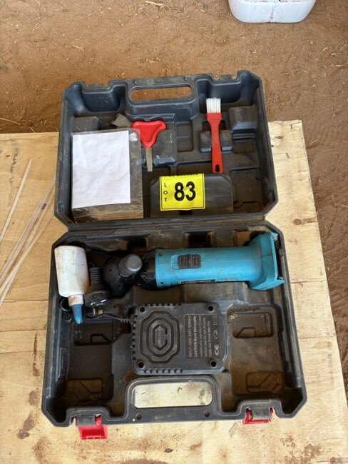 Lot 83 Cordless Electrical Shearing Handpiece 18V