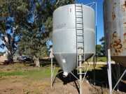 Farmlineseedsilo
