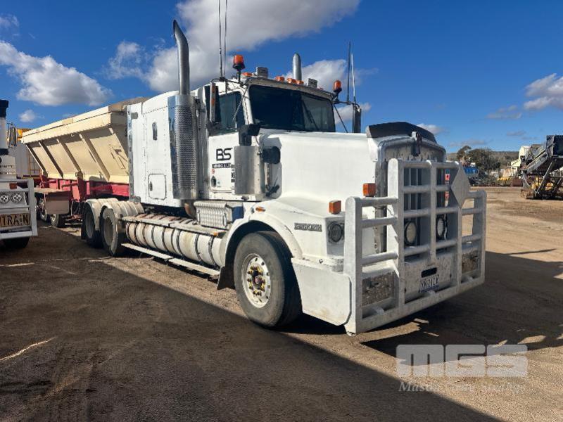 Mack Kenworth Tri and Bogie Prime Movers Photo 13 8 2026 2 04 05 pm