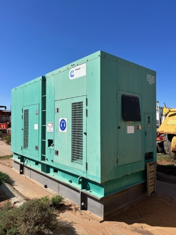 Cummins 300KVA Genset Photo 13 8 2026 1 28 32 pm 1