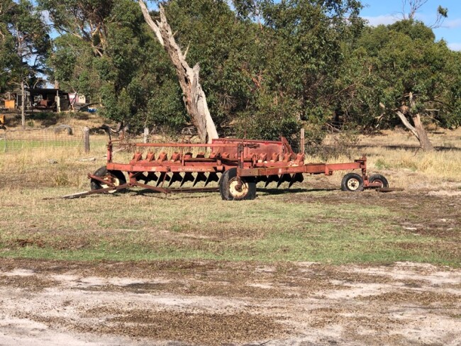 20 Internation 14 Disc One Way Plough