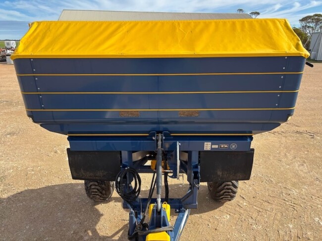 001a Bellara Bog spreader 3