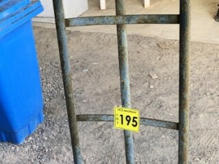 195