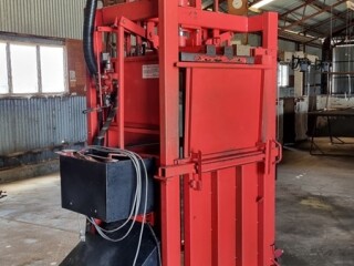 LOT 30 Sunbeam wool press 1