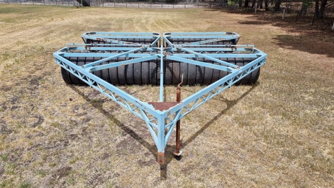 LOT 44 Land Roller Promnitz 40ft 4