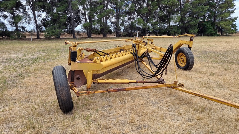 LOT 46 Chamberlain 24 Disc plough 2
