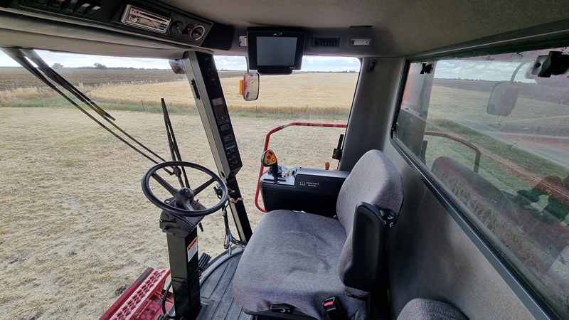 LOT 53 Case 2366 Header 25ft 1010 4