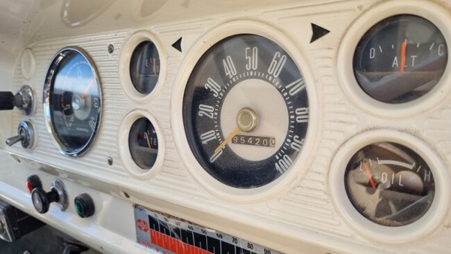 LOT 29 Ford F700 Tipper Truck 2