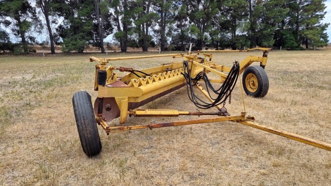 LOT 46 Chamberlain 24 Disc plough 2