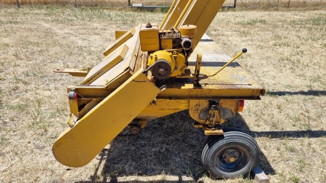 LOT 47 Bourne seed super unit 3