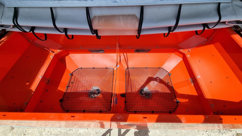 LOT 48 Kuhn Fert spreader AXIS30.1 54